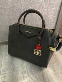 Жіноча сумка Givency(Живанші)