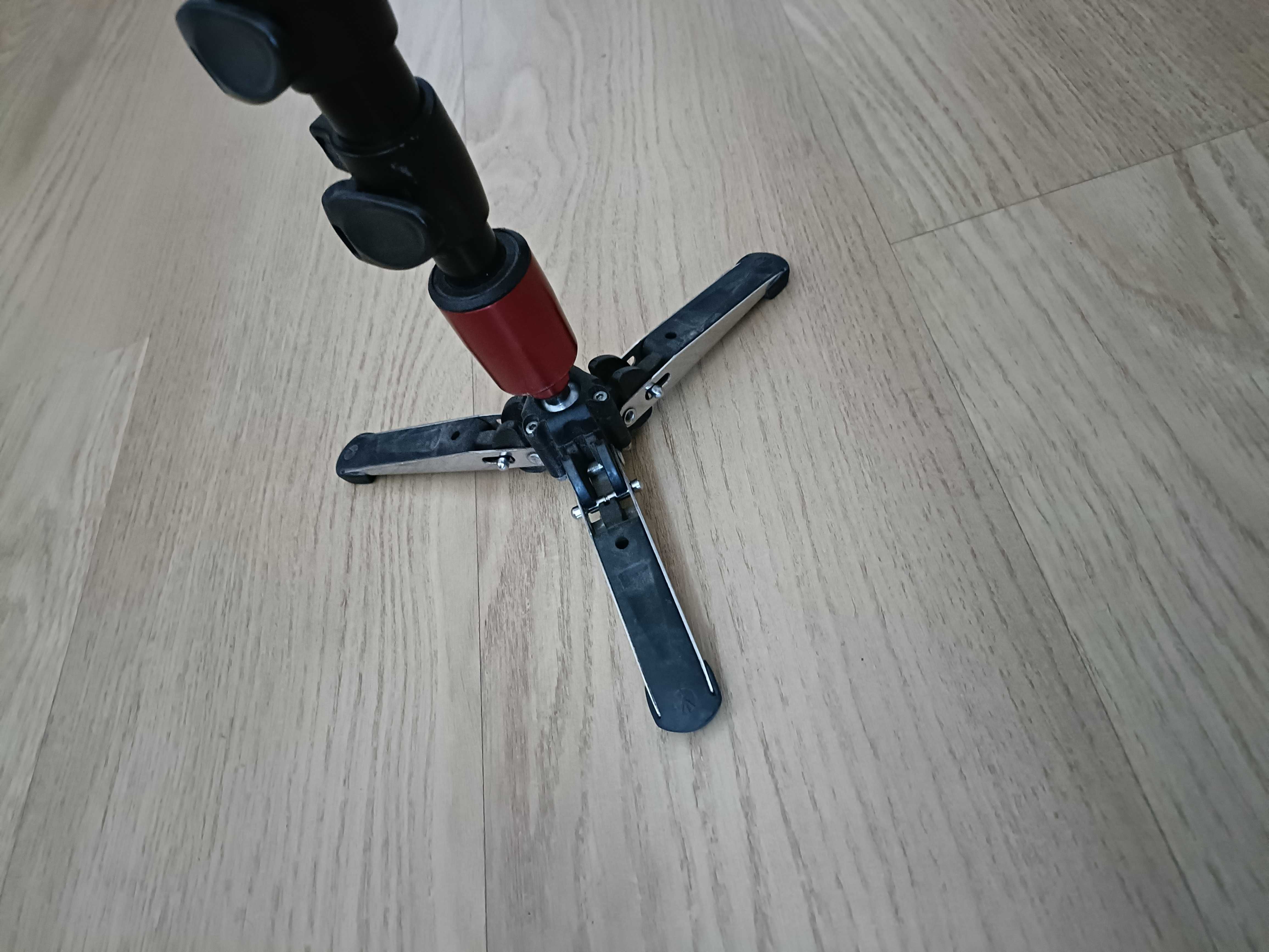 Monopé Vídeo Manfrotto MVM500A