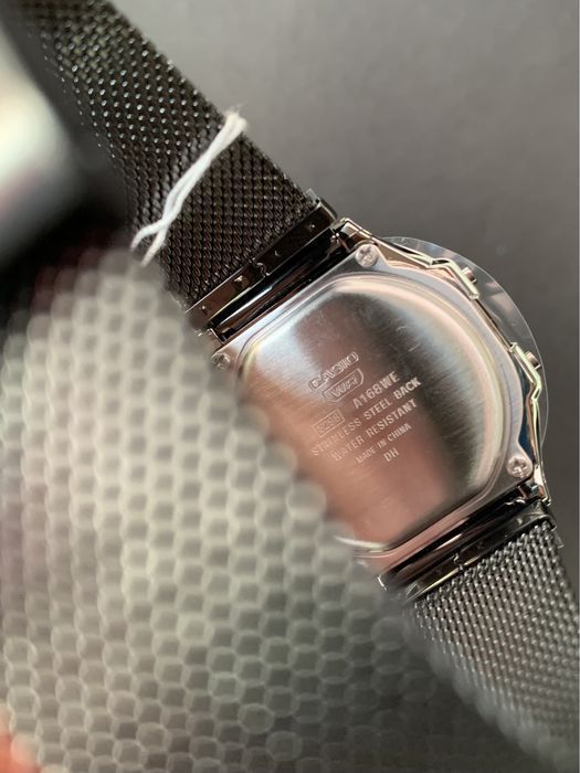 Годинник  Casio A168WEMB-1B Оригінал Гарантія Часы
