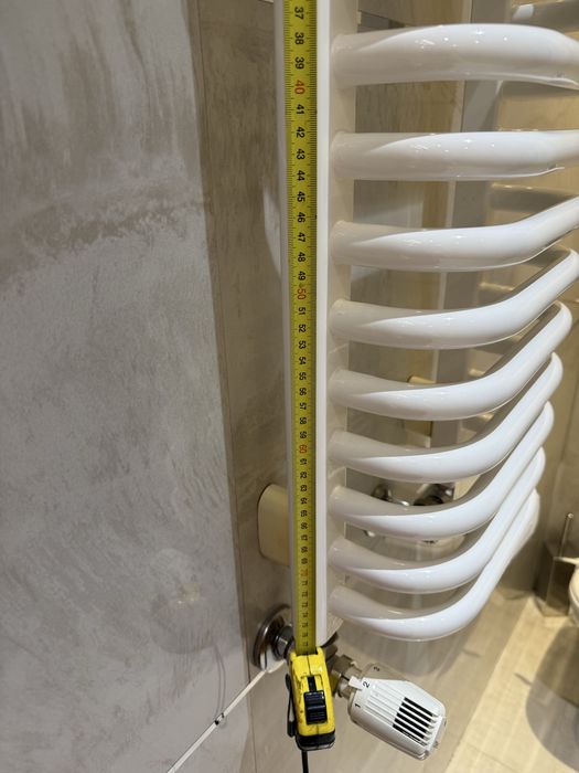 Grzejnik łazienkowy wiszący mam takie dwa do sprzedania