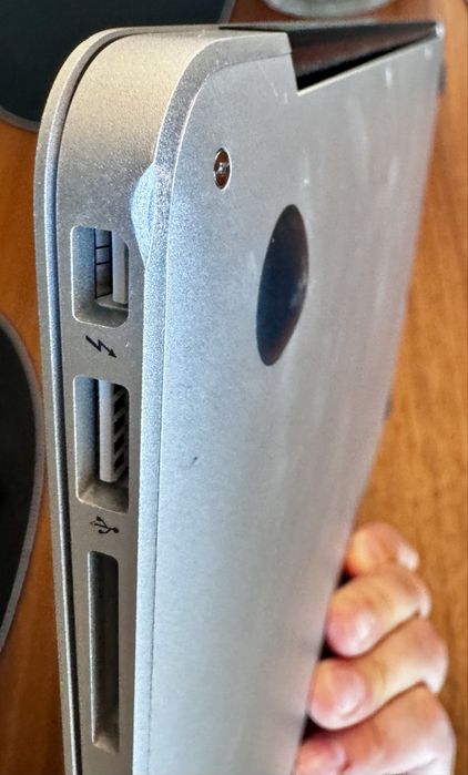 MacBook Air A 1466 - 2017r
