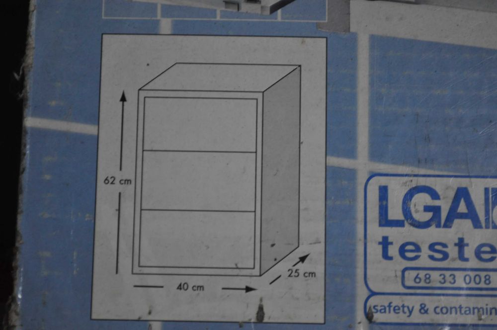 Armário de casa de banho