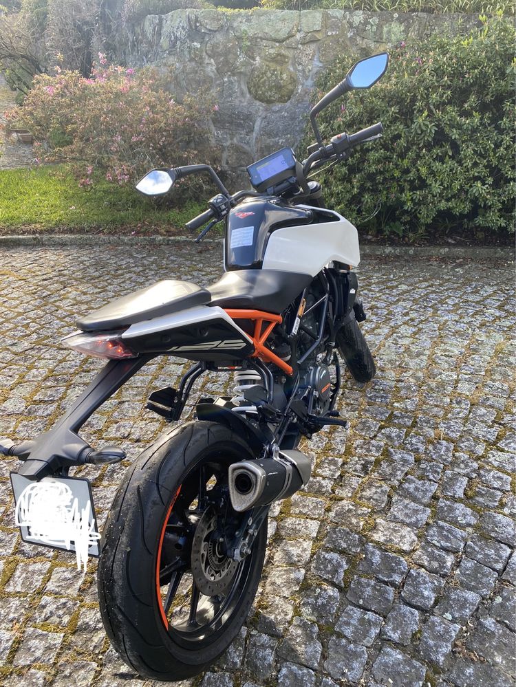 Vendo ou troco Ktm duke 125