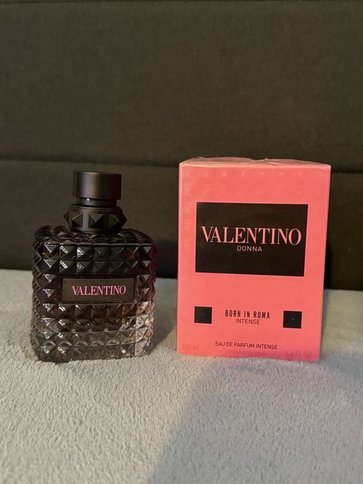 Valentiono donna intense