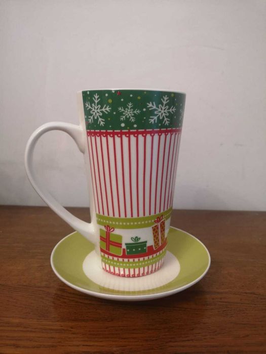 Komplet serwis kawowy 2 elementowy kubek spodek prezenty nowy