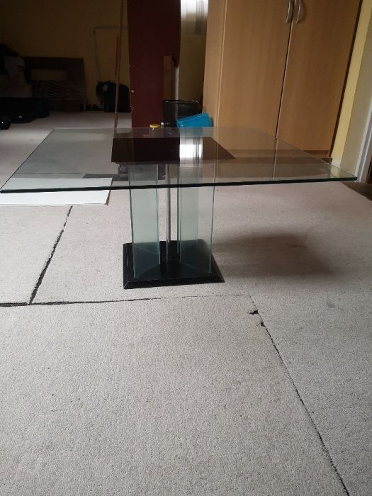 stół szklany do nowoczesnego wnętrza