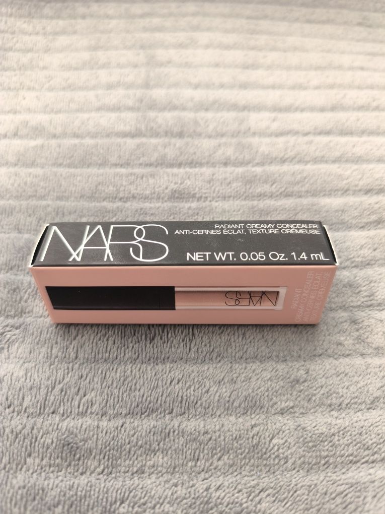 Korektor NARS miniaturka Odcień Vanilla light 2