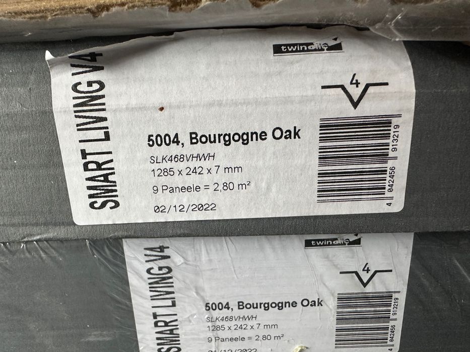 Panele podłogowe Bourgogne Oak deska 25m