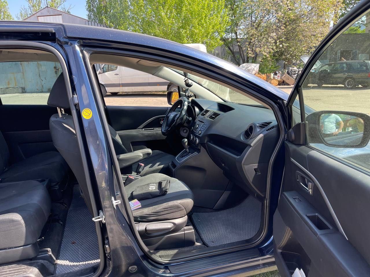 Продам Mazda 5 2014 року власник