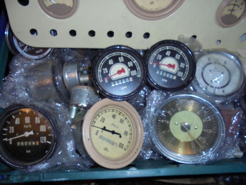Ził 157 czujnik ciśnienia oleju wskaźnik zegar Gaz 69 Uaz