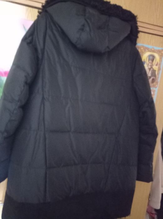 Продам зимнюю куртку импортного производства