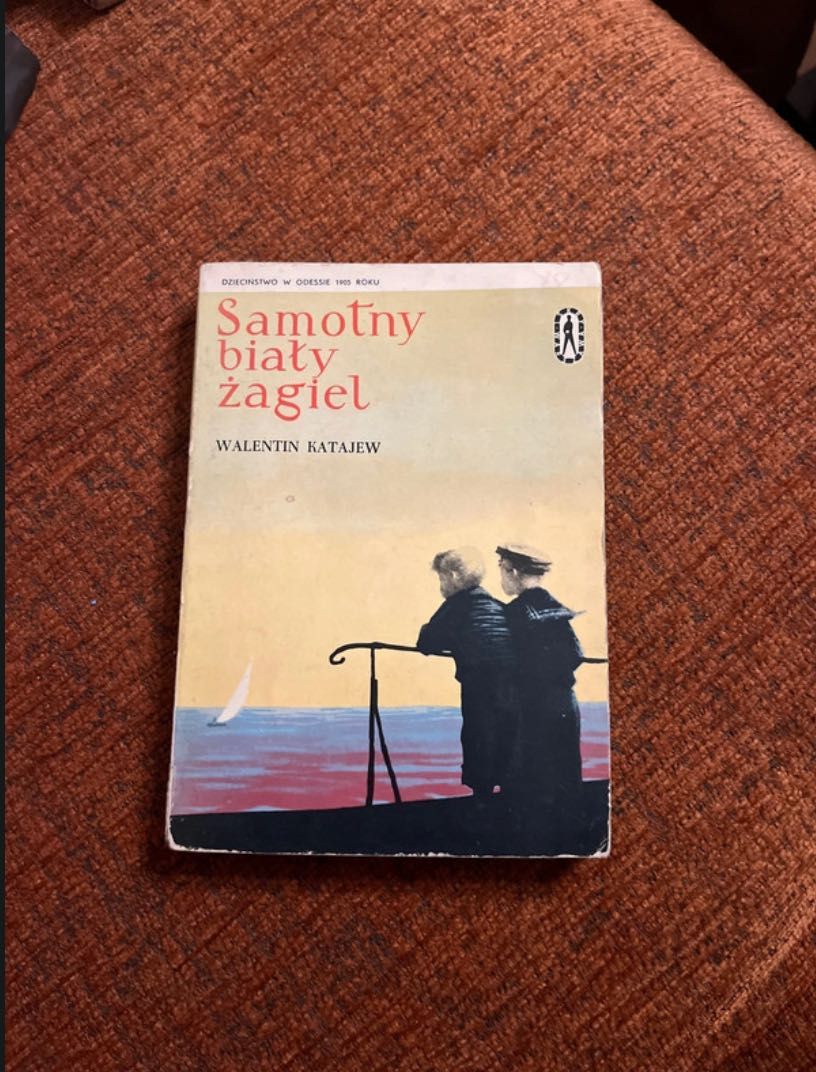 „Samotny Biały Żagiel” Walentyn Karajew