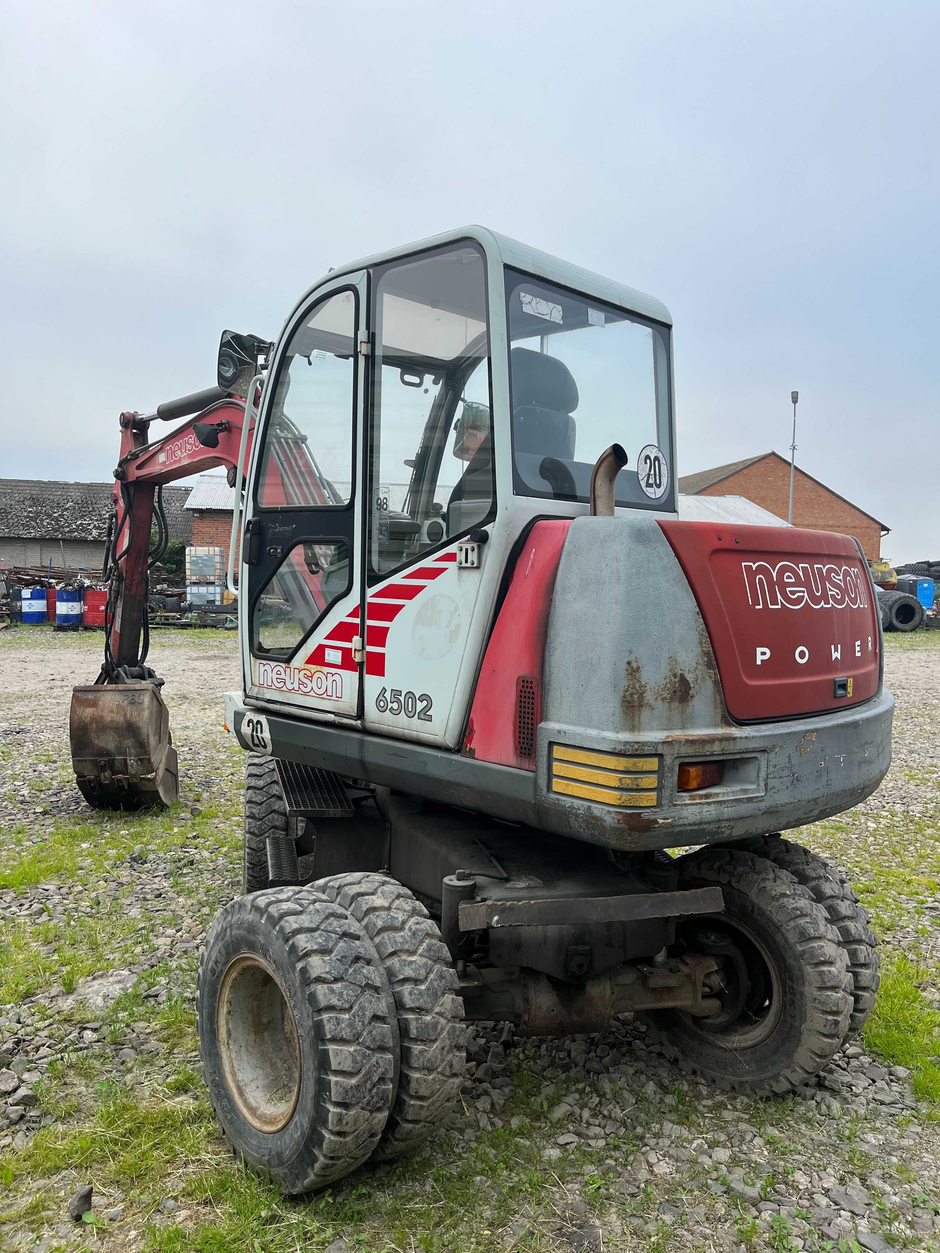 Koparka kołowa Neuson 6502 z Niemiec nie Cat