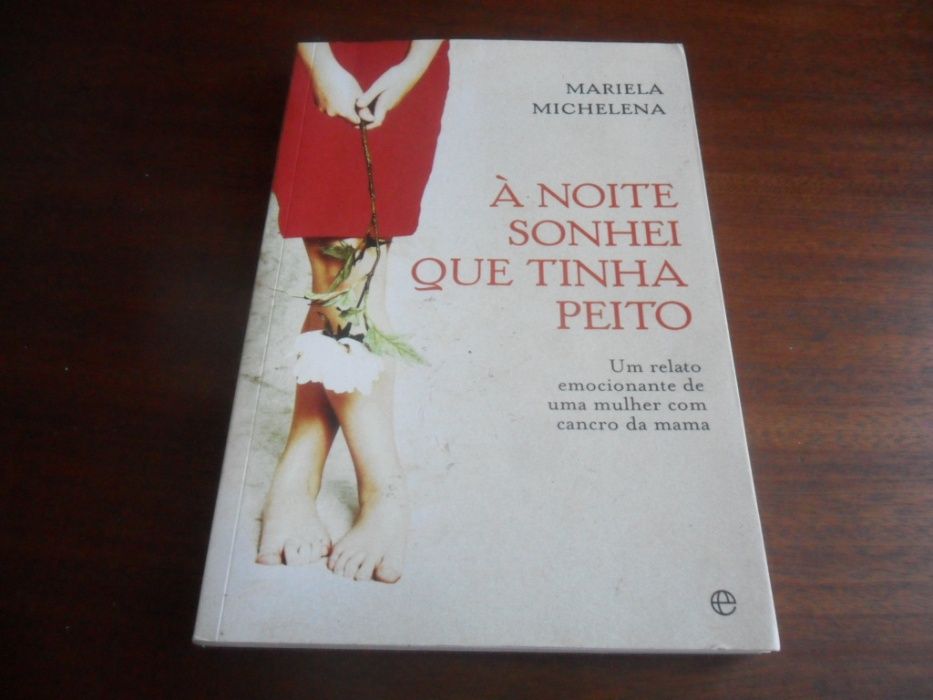 "À Noite Sonhei Que Tinha Peito" de Mariela Michelena