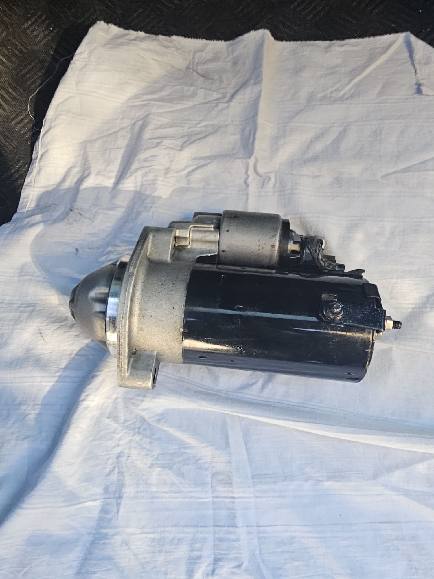 Rozrusznik Audi A4B7 1.9 tdi