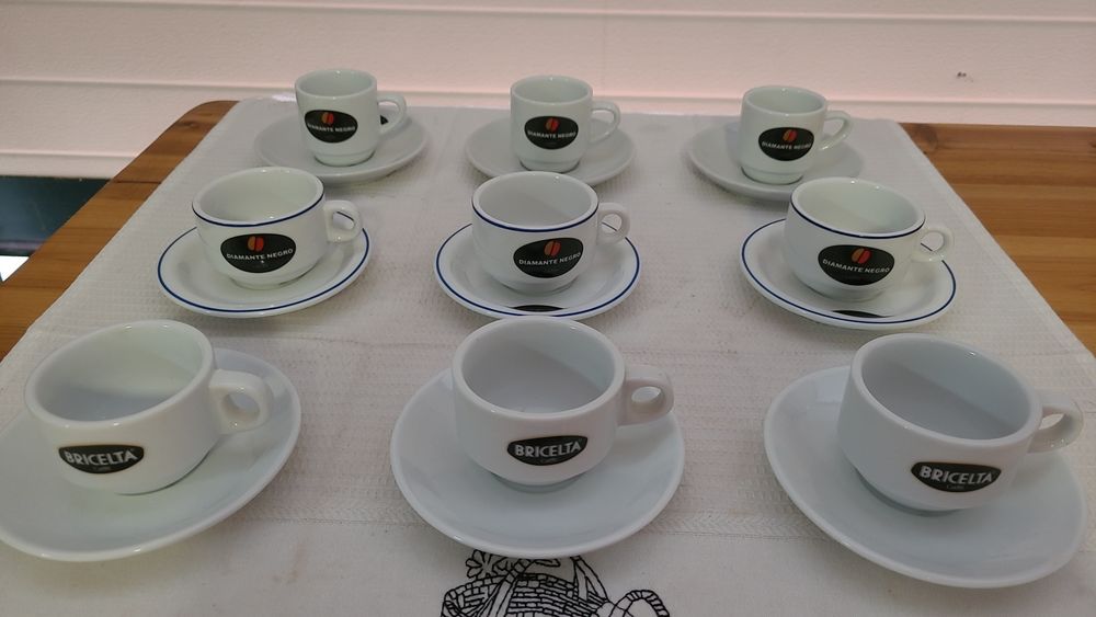 Chávenas de Café (marca Diamante Negro e Bricelta)