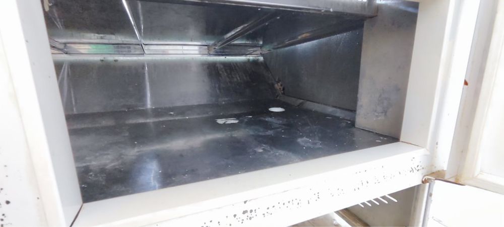 ЗАКРЫВАЮ МАГАЗИН!!! Срочно!!! Холодильна вітрина ПВХСн-1,6 «СОНАТА»