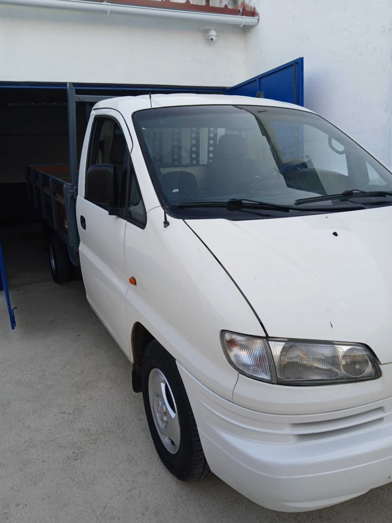 Hyundai H100 como nova!