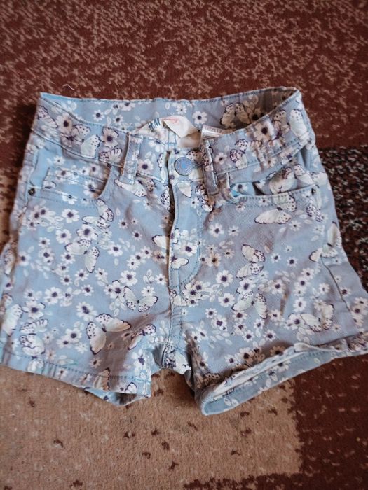 Spodenki jeansowe HM rozmiar 116