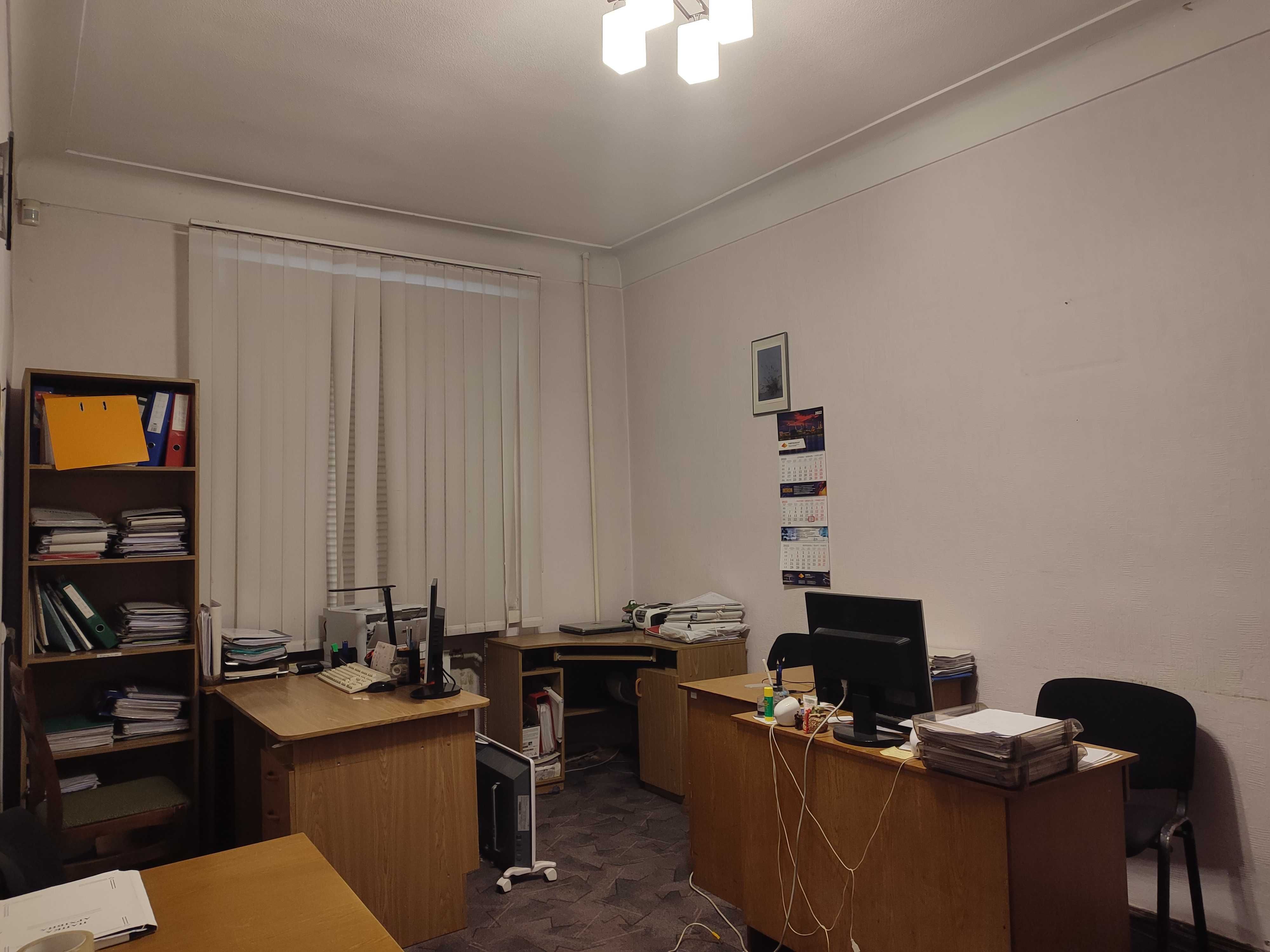 Продаж 3 кім.квартири/ м. 'Майдан Конституції' 10 хвилин