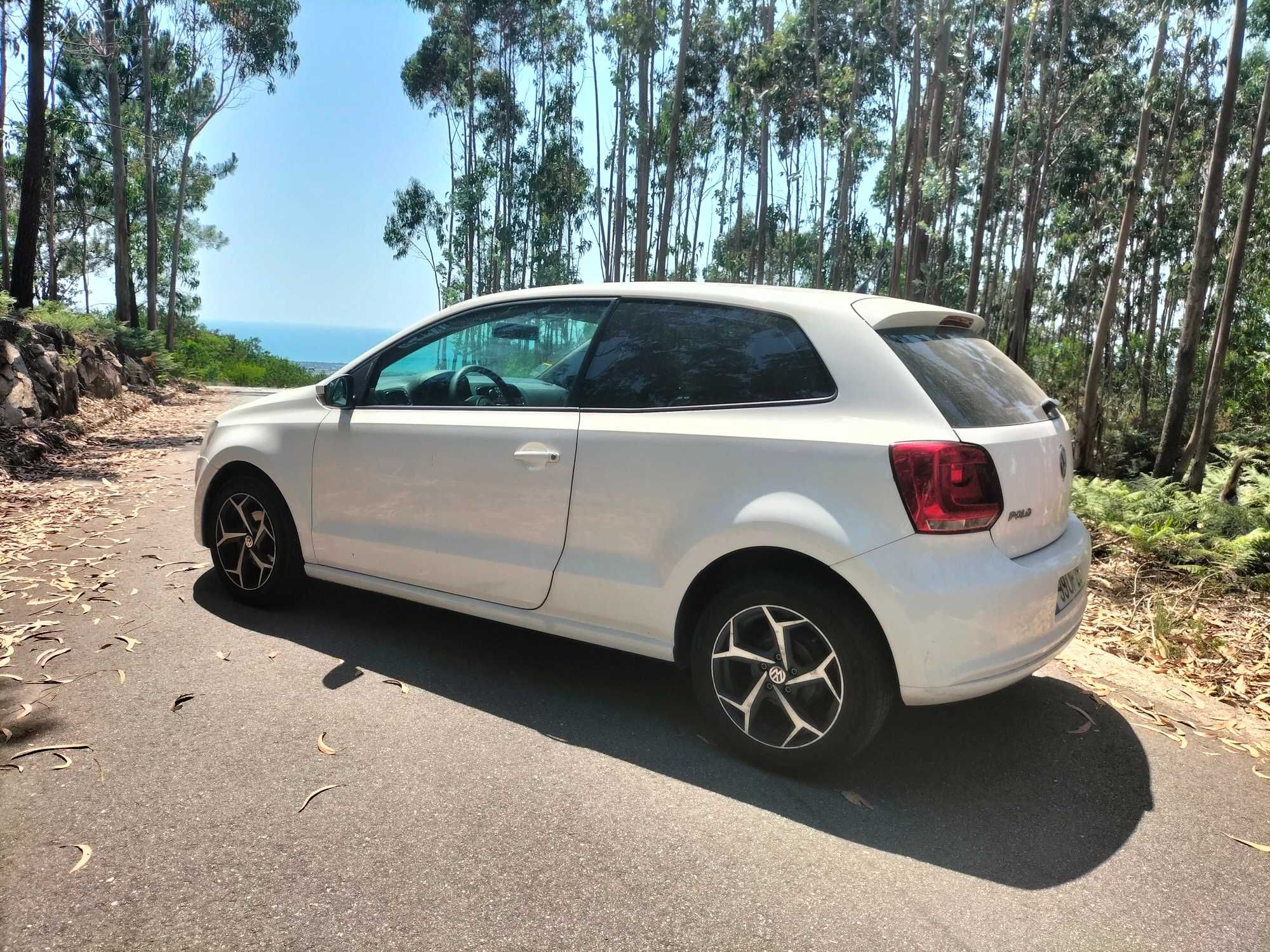 VW Polo comercial