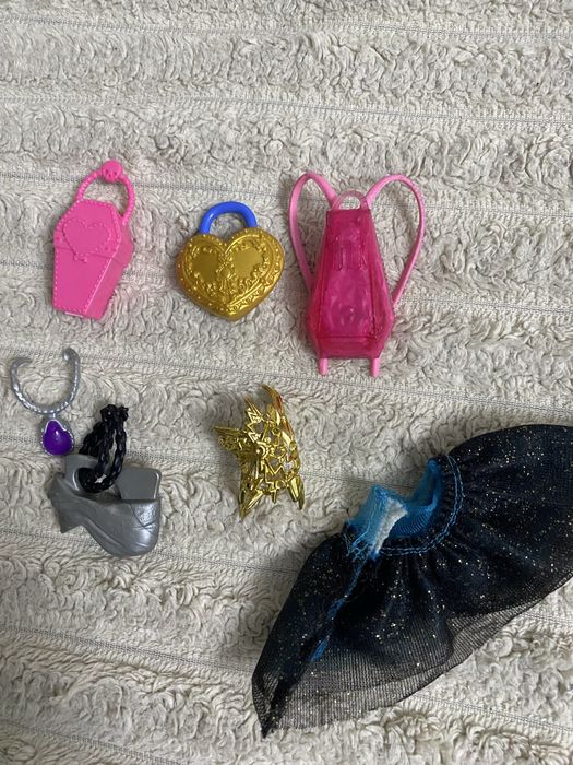 Продам аксесуари Монстер Хай оригинал