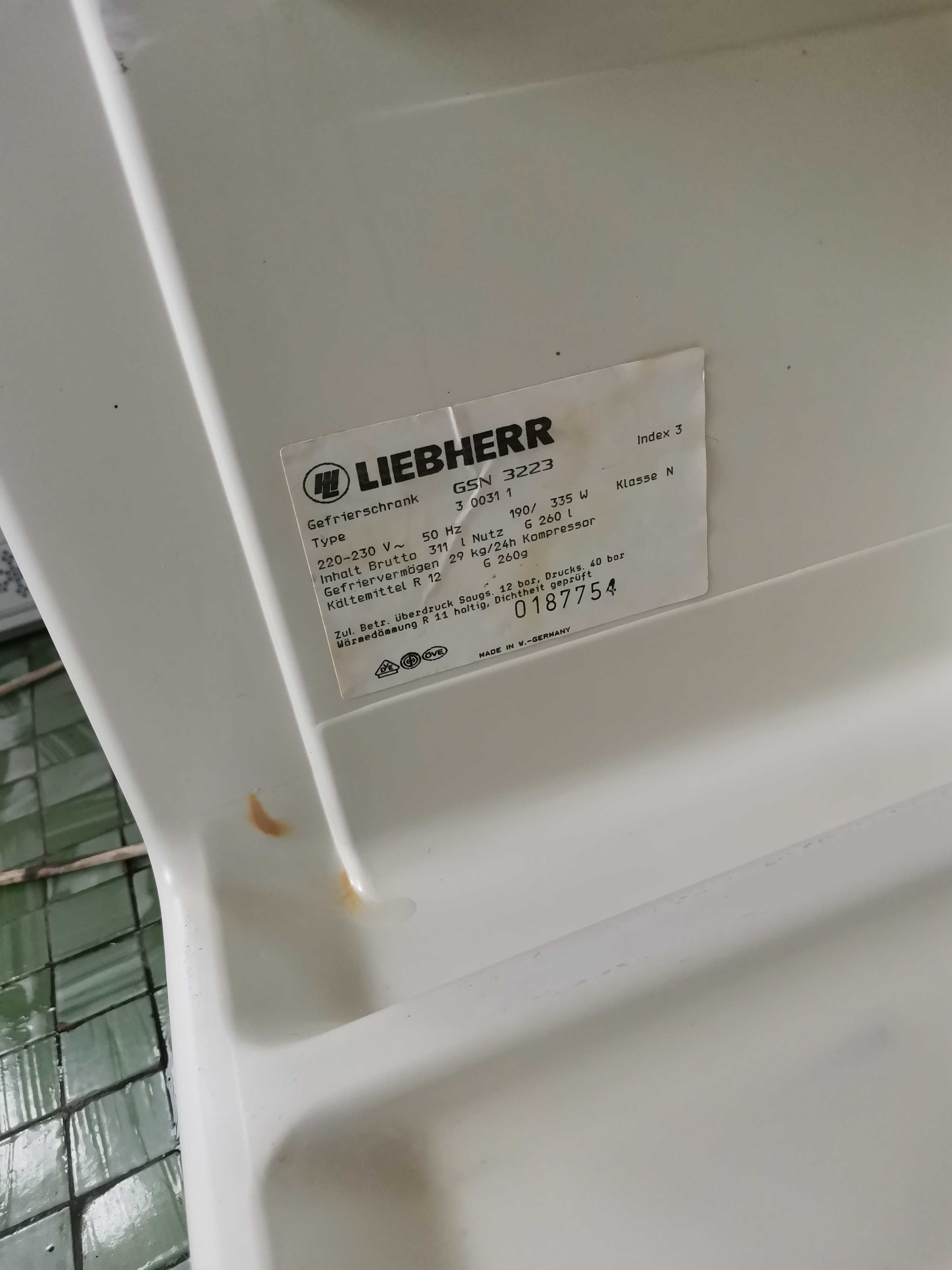 Sprzedam Zamrażarkę LIEBHERR 311 litrów