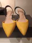 Sapatos Aldo amarelo