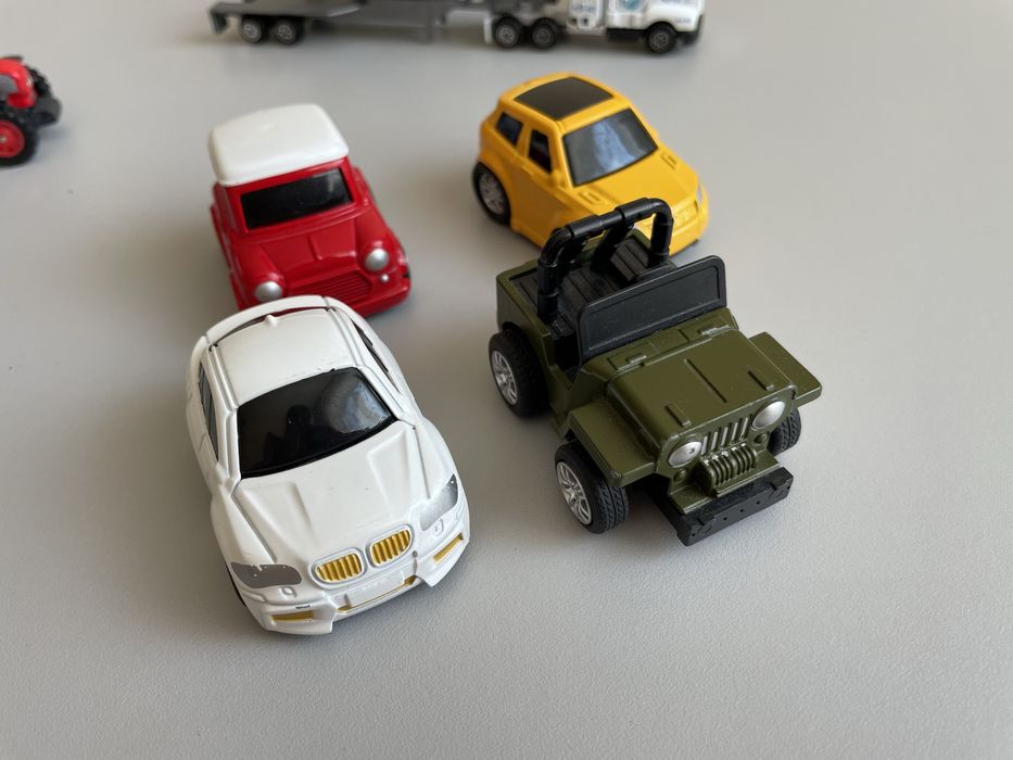 Машинки, трансформер, щенячий патруль, робокар полі, пожежна машина