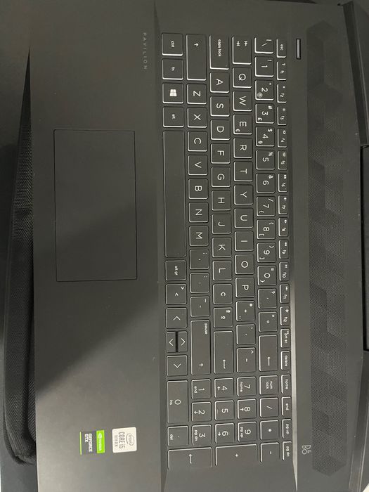 Portátil Gaming HP Pavilion 15-dk1013np