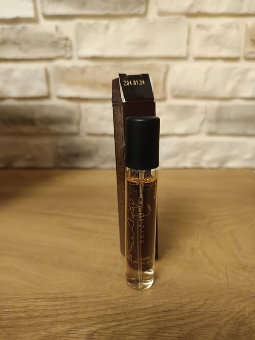 Perfumetka Avon Far Away Beyond 10ml