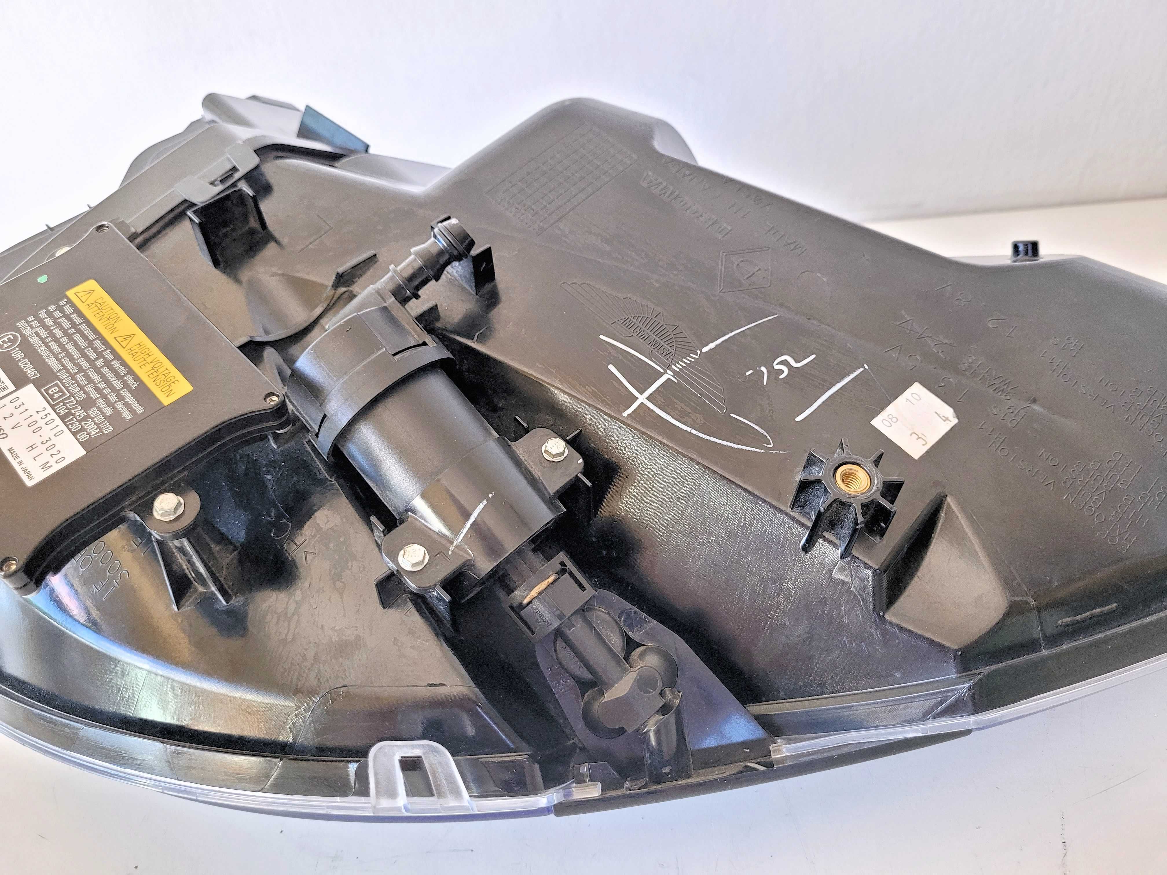 Aston Martin VANTAGE I - lampa przednia xenon LED HID - LEWA kpl.
