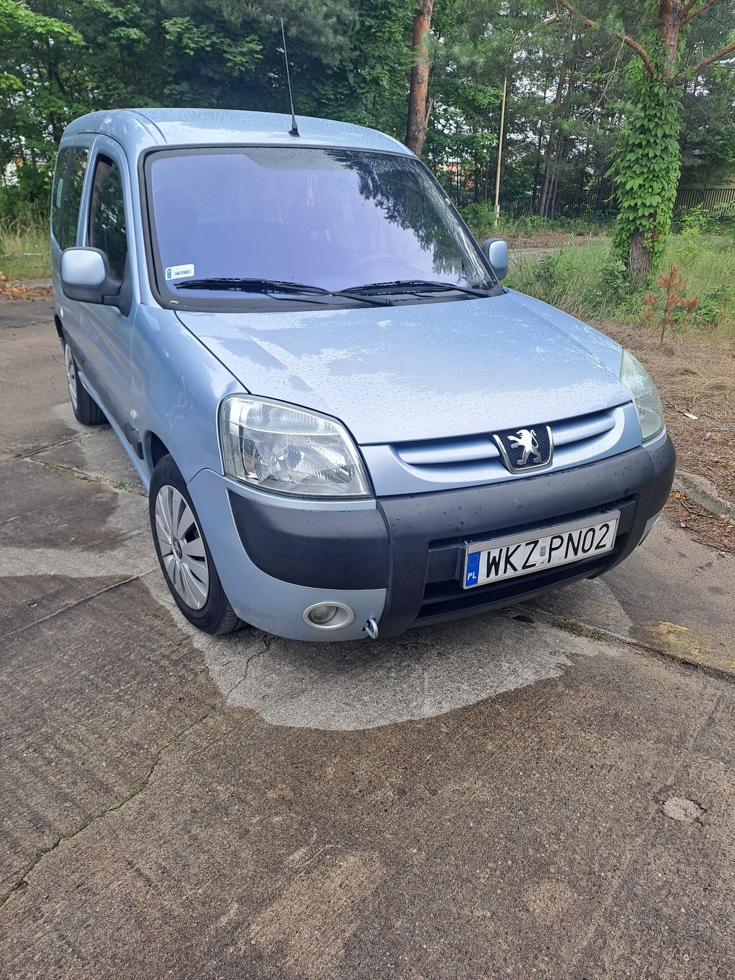 Peugot partner sprzedam jeździ skręca.
