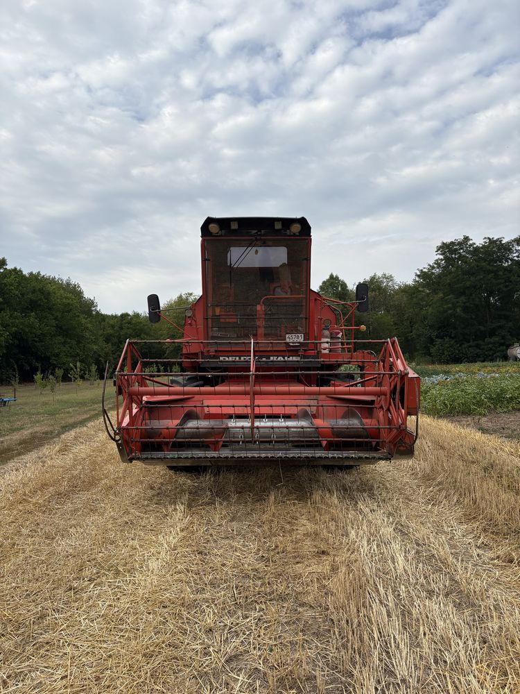 Комбайн DEUTZ-FAHR М1080