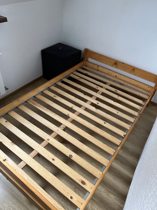 Łóżko 120x200, drewniane