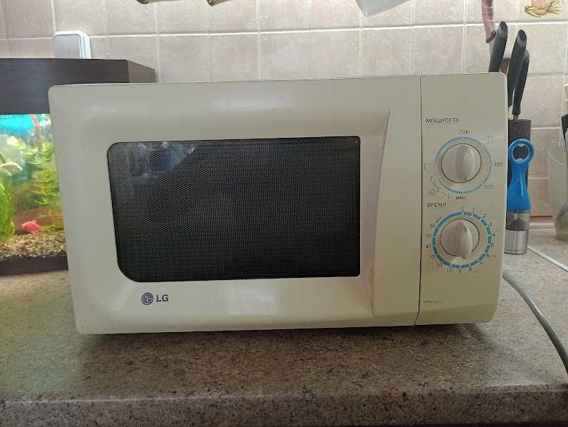 Микроволновка LG