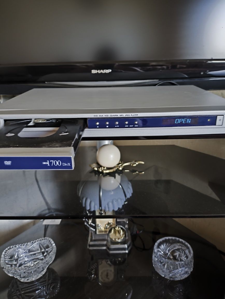 DVD player srt 1700