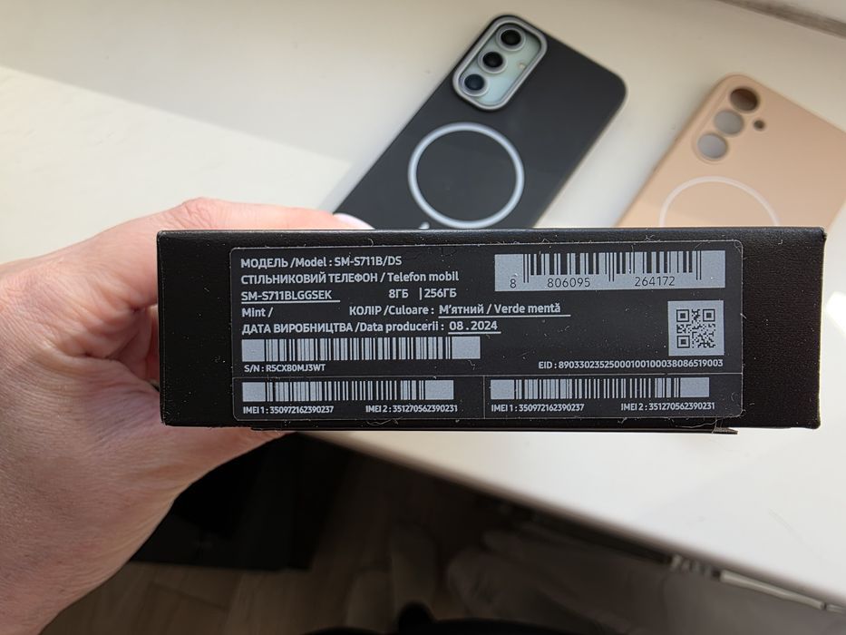 Офіційний!Смартфон Samsung s23fe 8Гб/256Гб,  м'ятний колір, стан ідеа