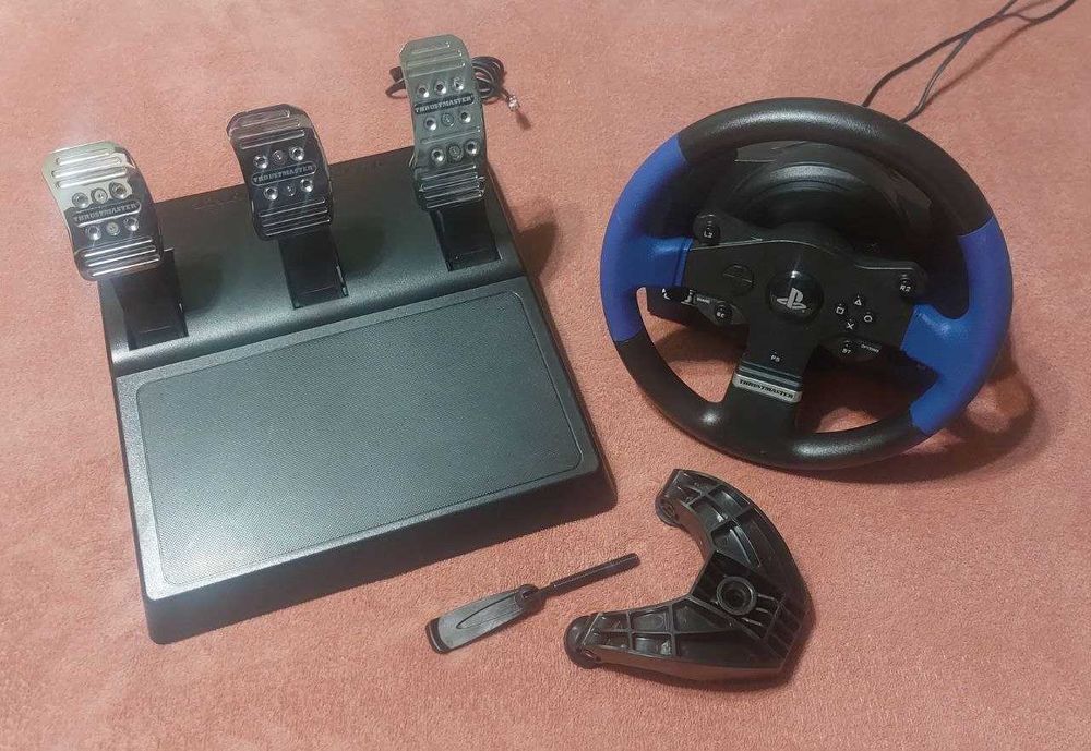 Thrustmaster T150 + Педали T3PA