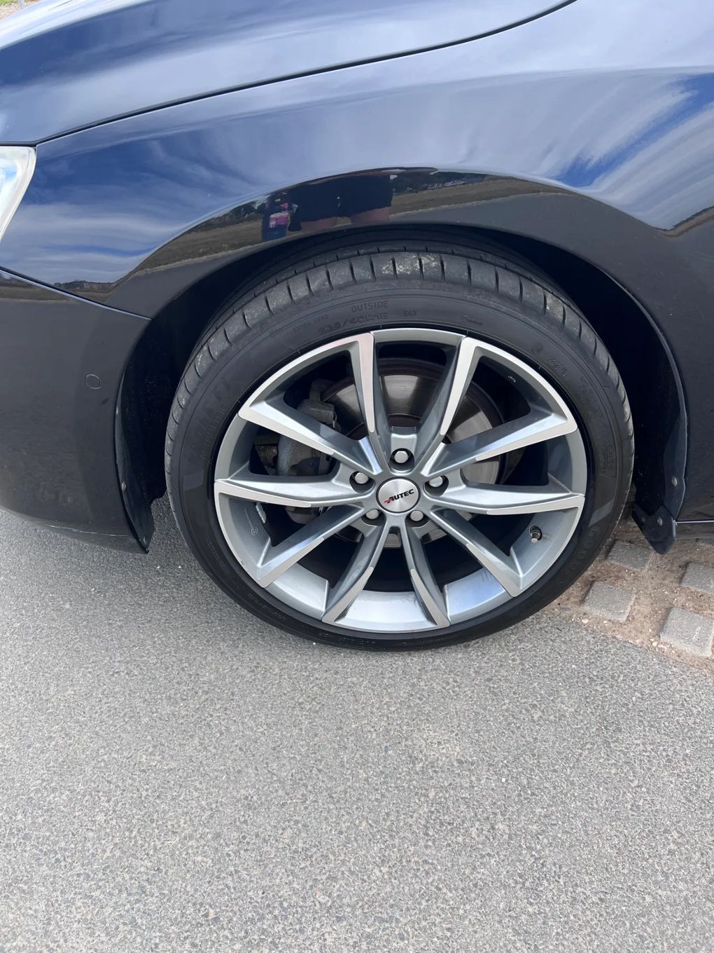 Volvo V60 D4 Iron stone