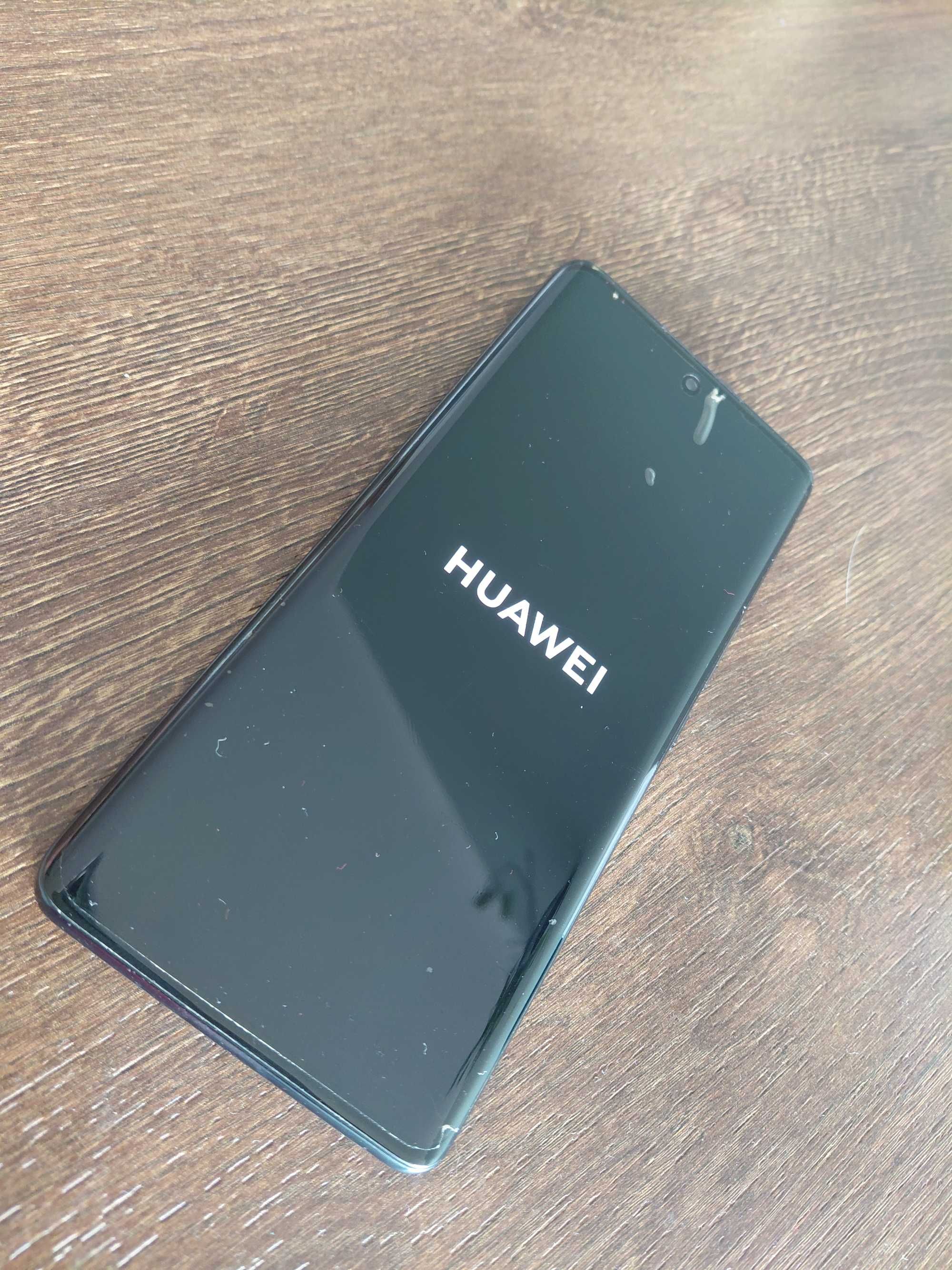 iPhone11  i Huawei nova 9