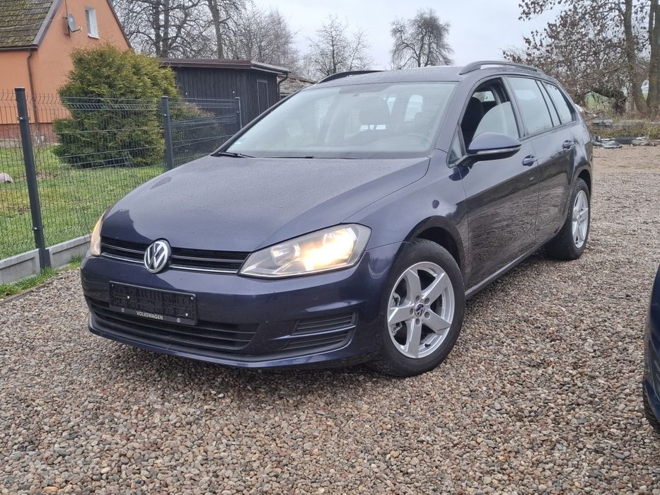 Volkswagen Golf VII Variant 1.6 TDI 110PS*Klima*Navi*Alufelgi!!