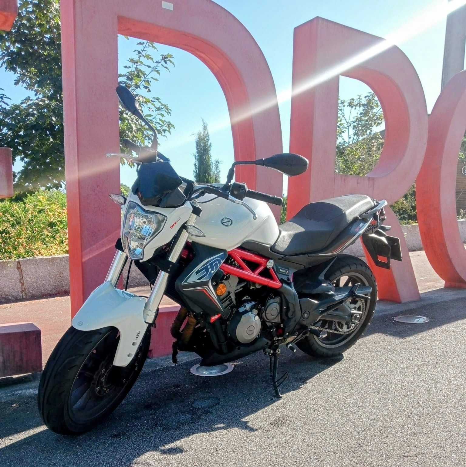 Mota Benelli 302S