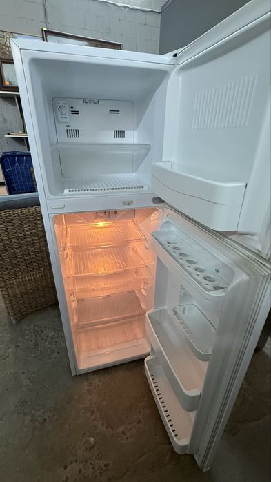 Холодильник LG no frost GR-282MF двухкамерный