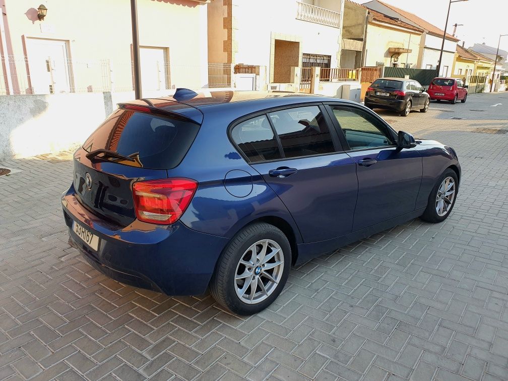BMW 116d 2.0 120cv Ano 2011