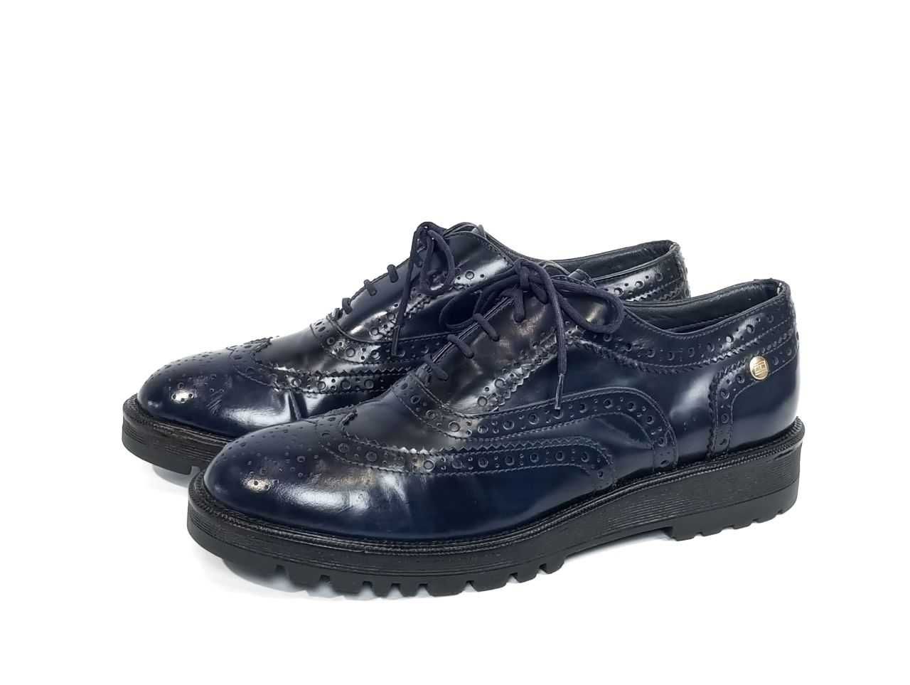 Кожаные женские туфли Tommy Hilfiger Oxfords Bessy Оригинал