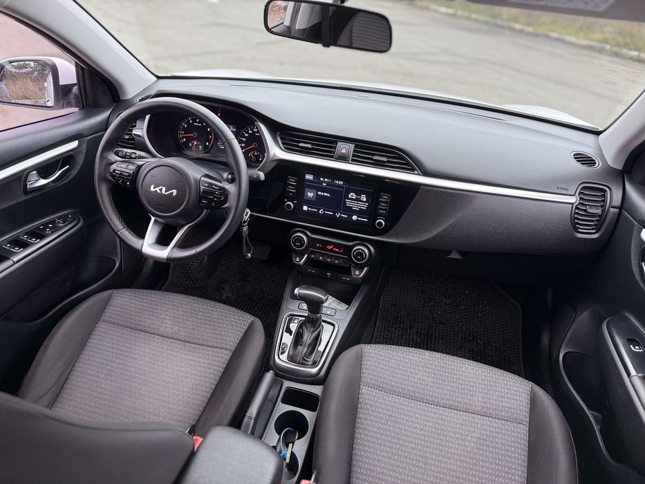 Продам KIA Rio X-Line 2022 рік.Нова машина!