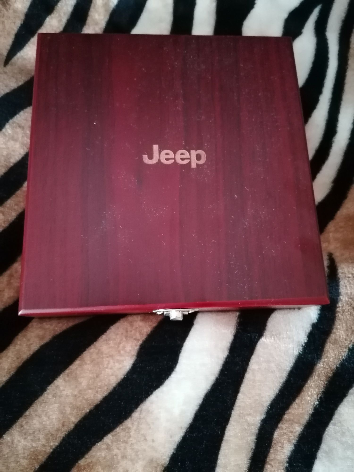 Zestaw do wina Jeep, nowy