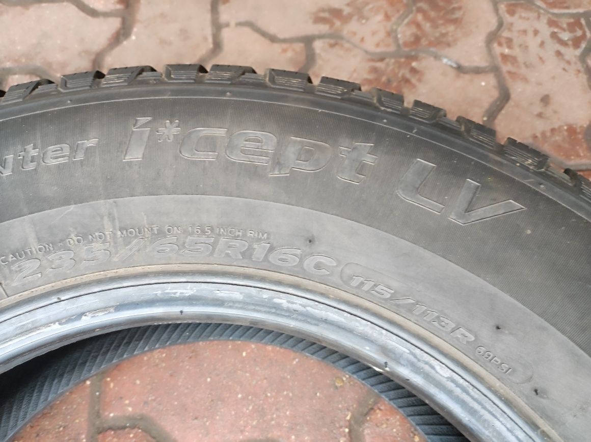 235.65.16c komplet opon zimowych Hankook Winter I' Cept LV