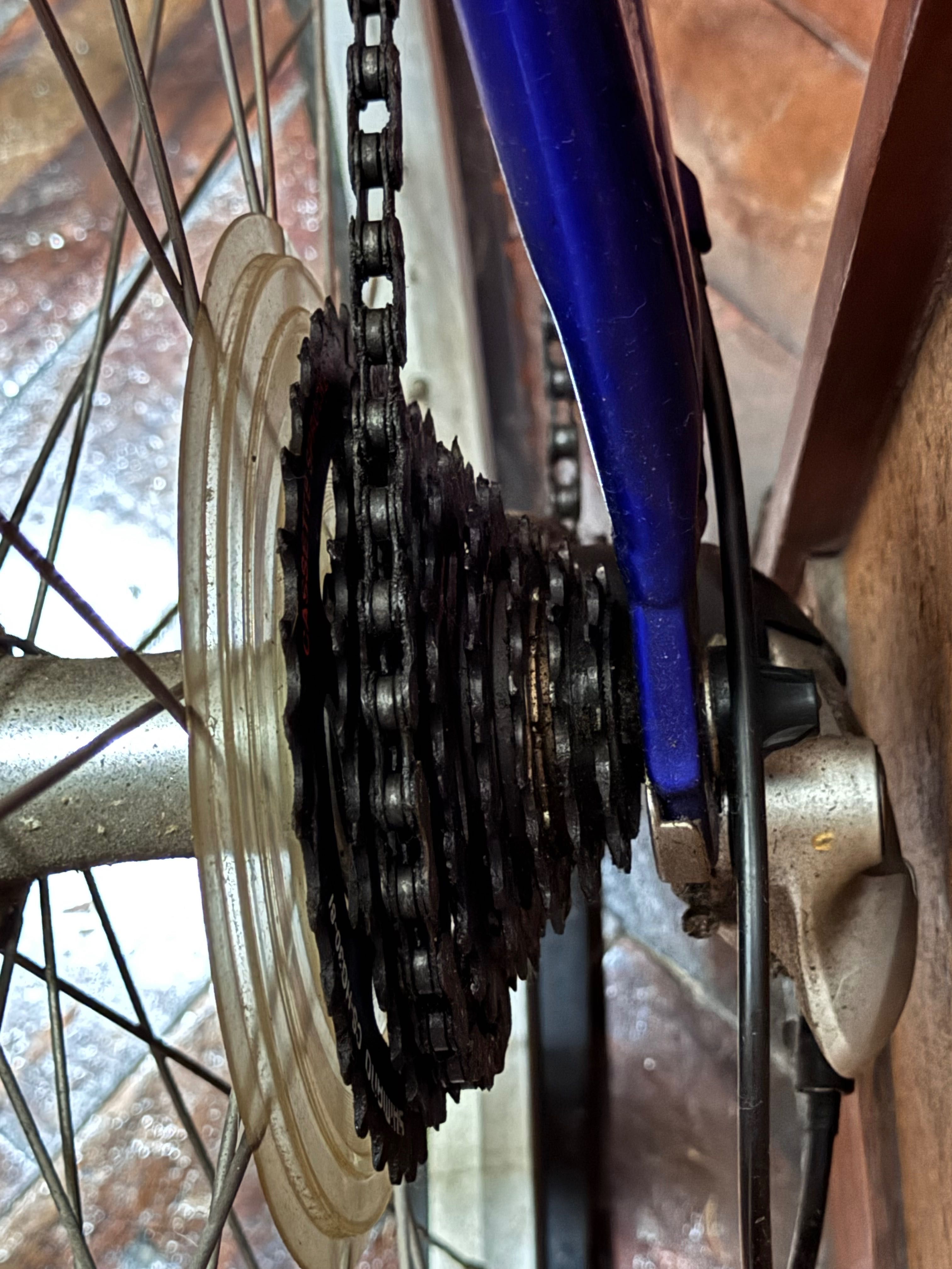 Bicicleta Specialized Expedition com muitos extras